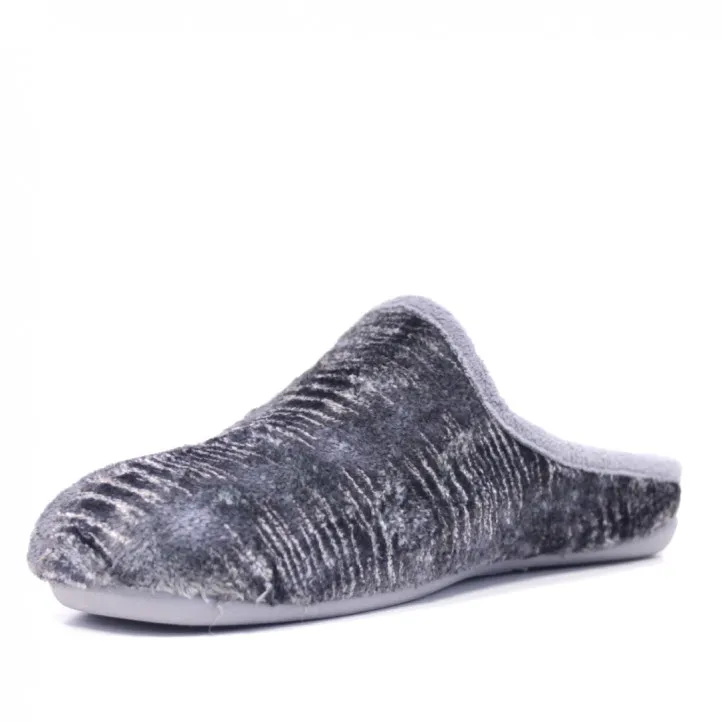 Zapatillas casa grises comfort  estampado animal print