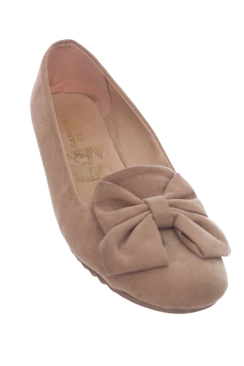 ZAPATOS COLOR BEIGE  GASOLINA EXTRA