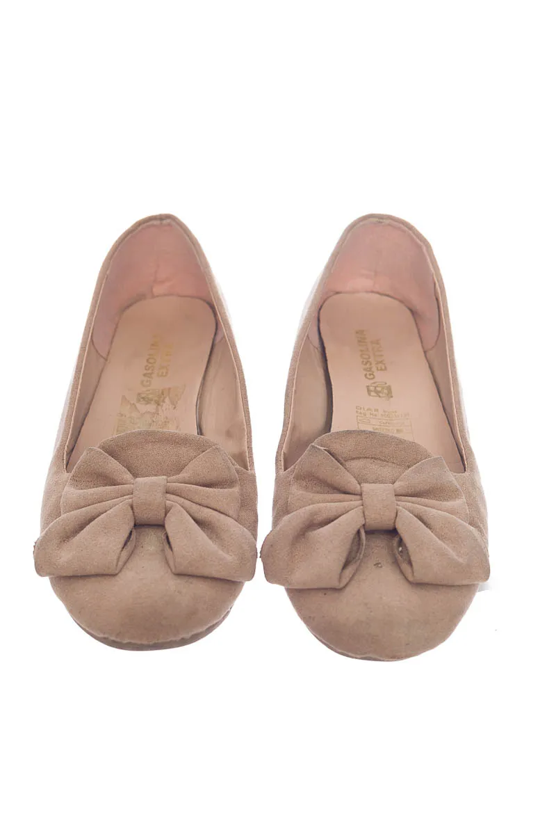 ZAPATOS COLOR BEIGE  GASOLINA EXTRA