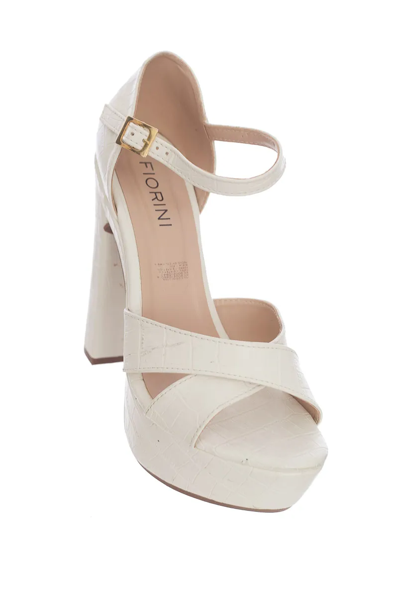 ZAPATOS COLOR BLANCO  FIORINI