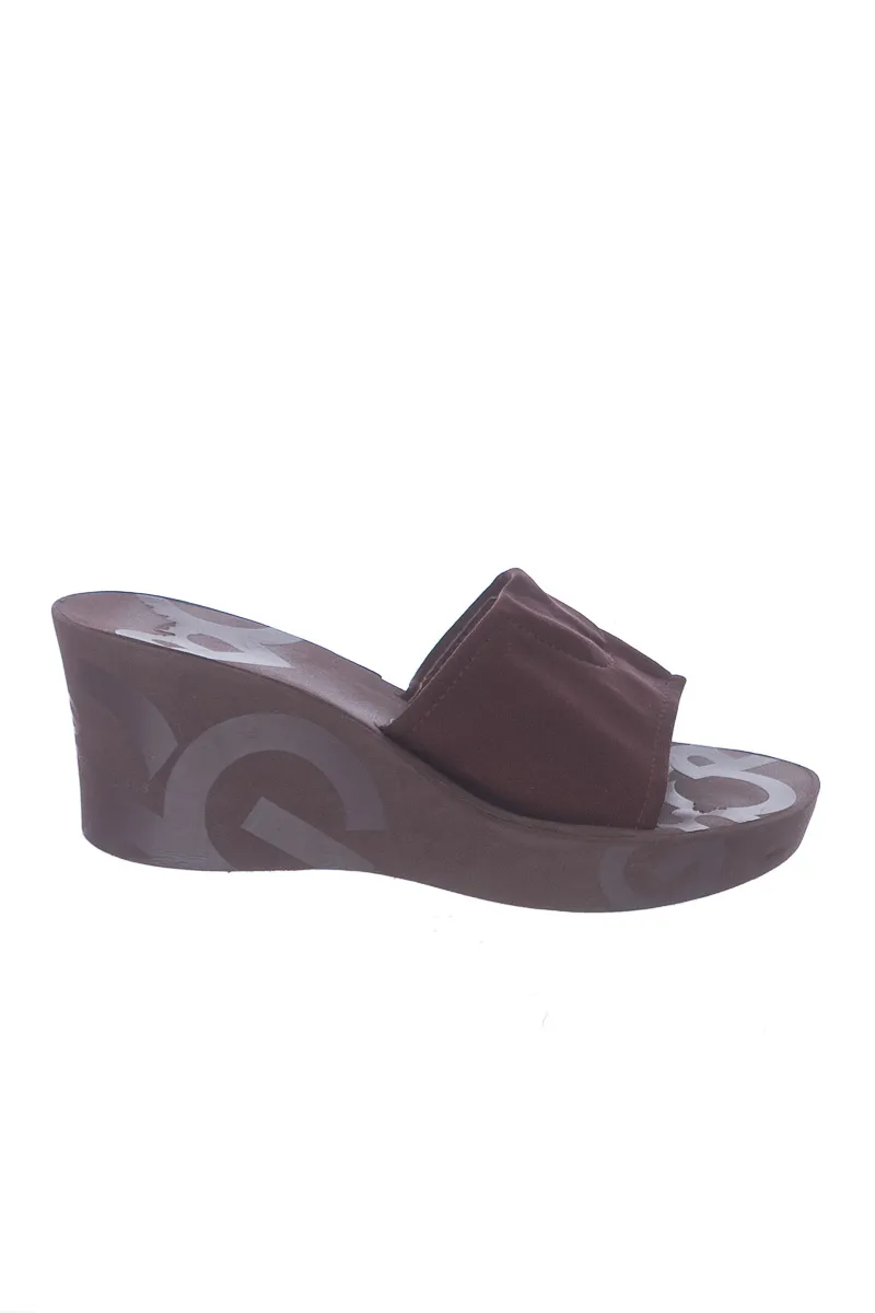 ZAPATOS COLOR CAFé  BCBG