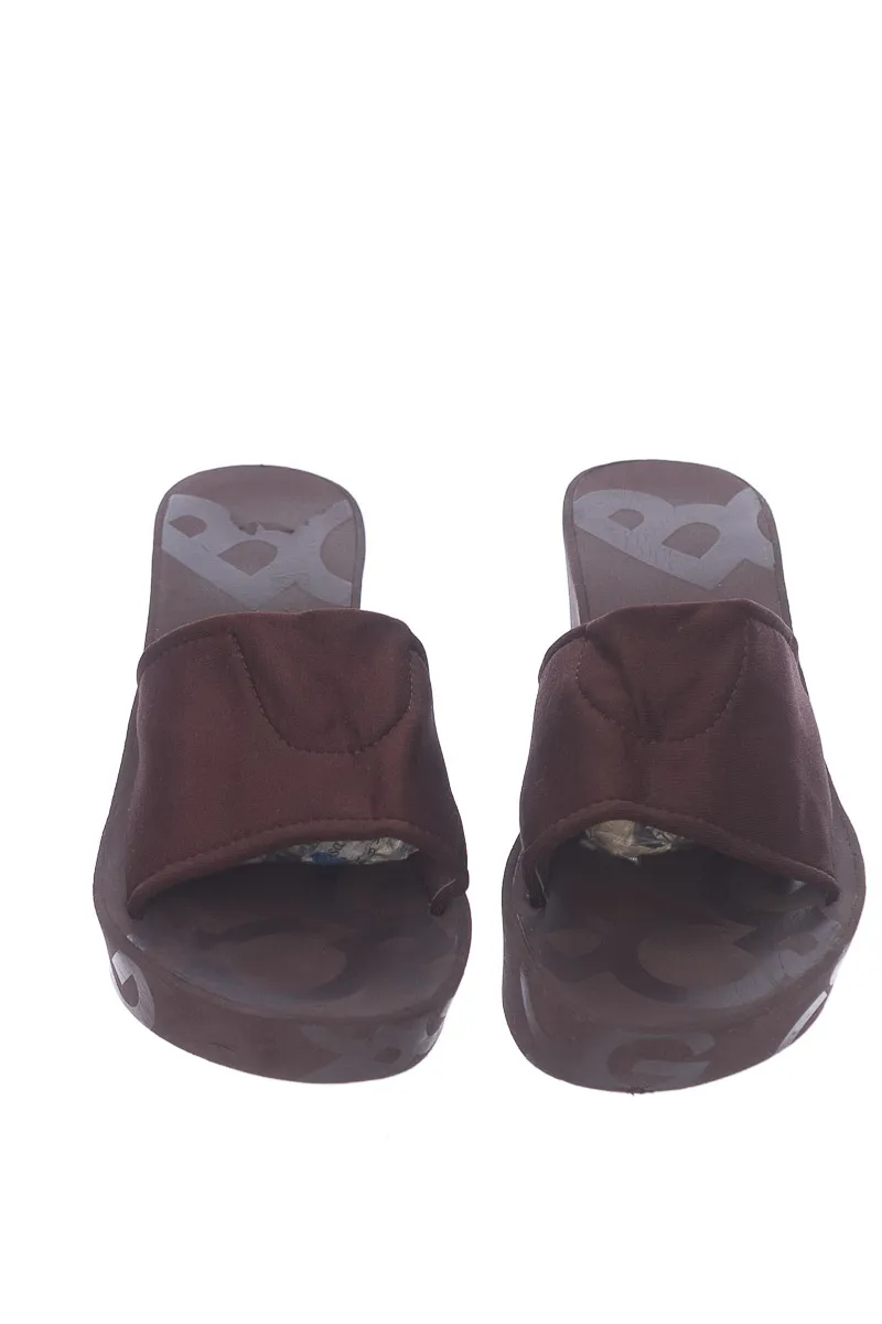 ZAPATOS COLOR CAFé  BCBG