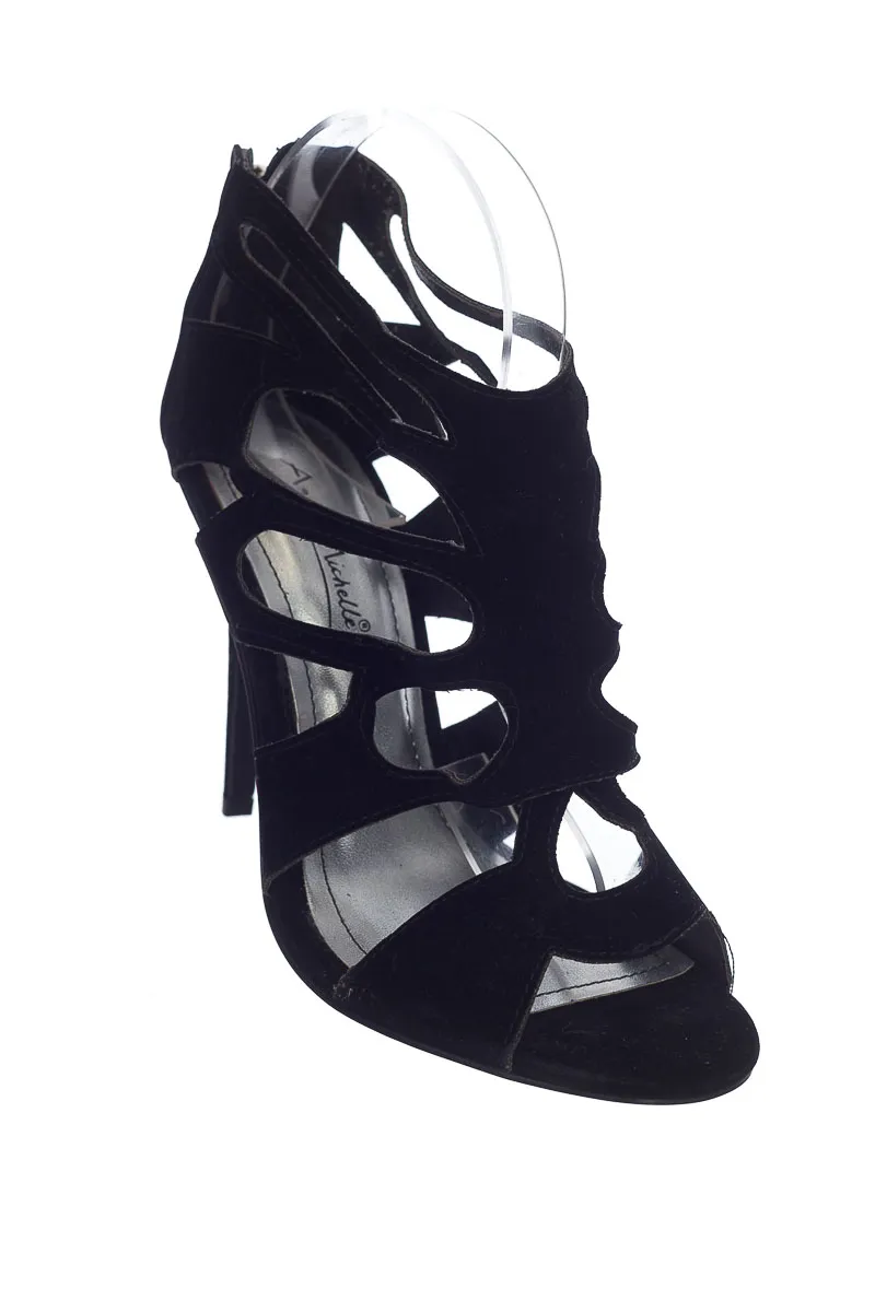 ZAPATOS COLOR NEGRO  ANNE MICHELLE