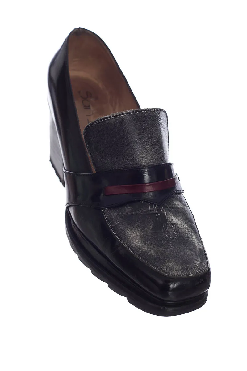 ZAPATOS COLOR NEGRO  SAN BASILIO 