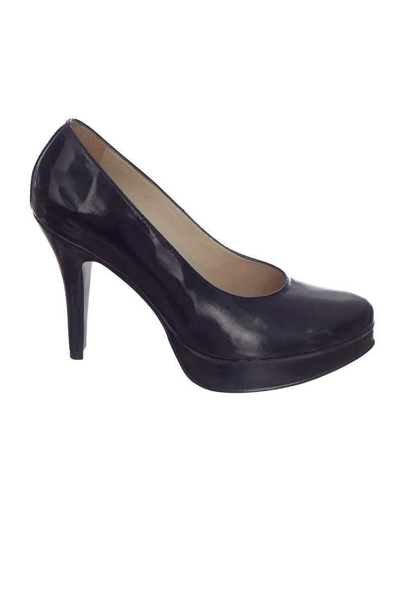 ZAPATOS COLOR NEGRO  SAREDO