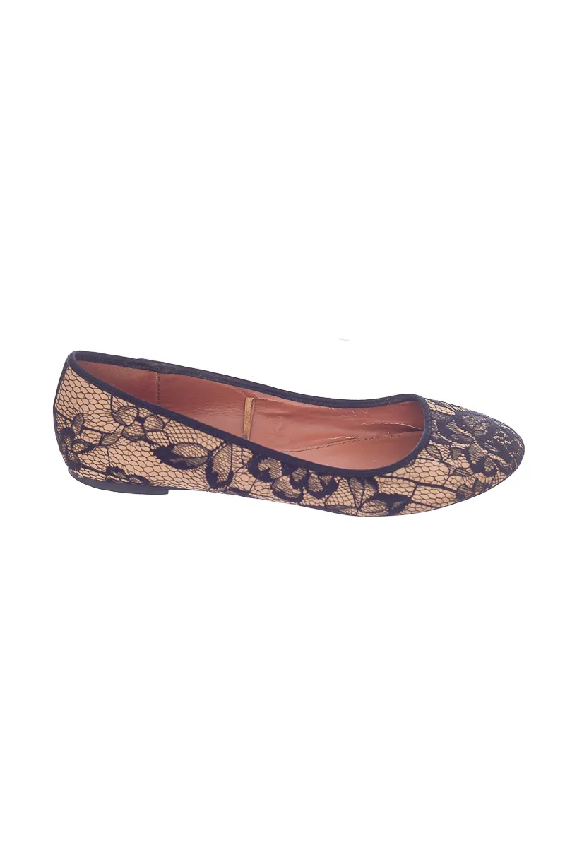 ZAPATOS COLOR NEGRO  STRADIVARIUS