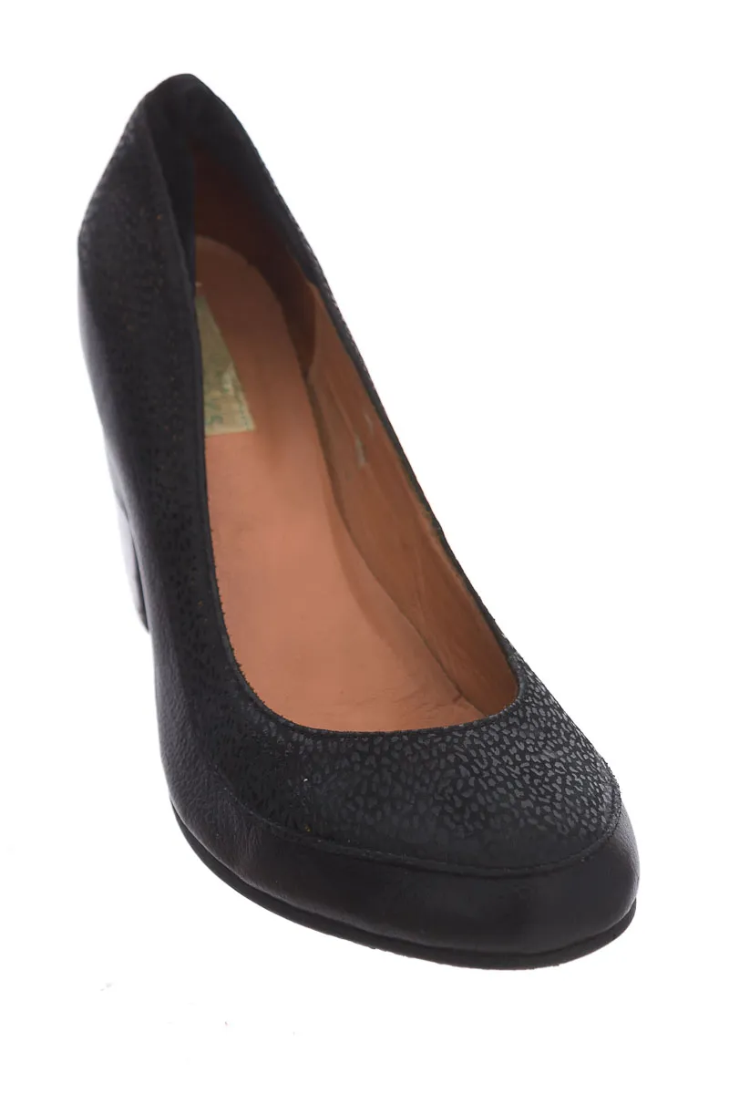 ZAPATOS COLOR NEGRO  TAMARA BRAZDYS