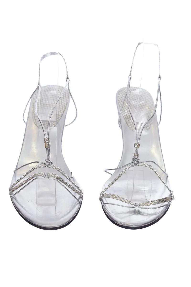 ZAPATOS COLOR PLATEADO  ISABELLA