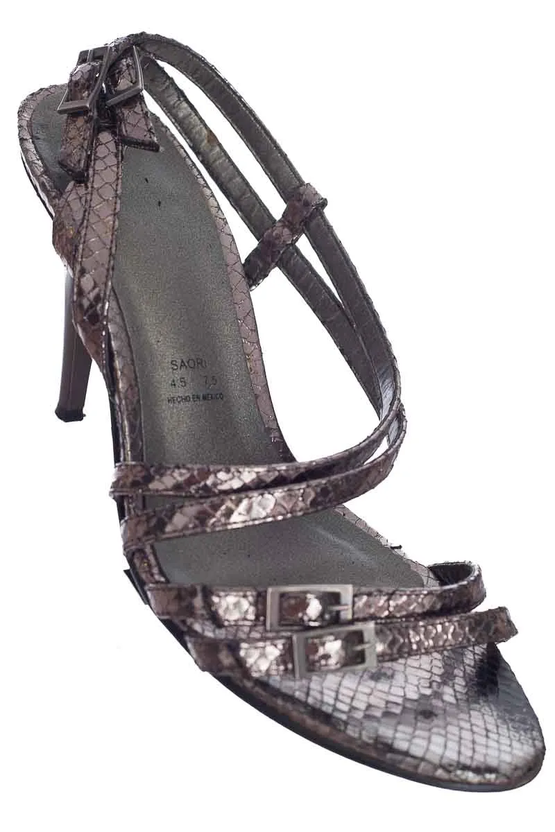 ZAPATOS COLOR PLATEADO  SAORI