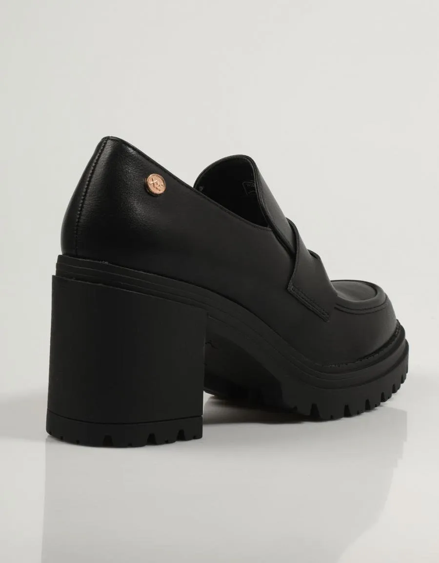  zapatos sport XTI 141682 en Negro 83540