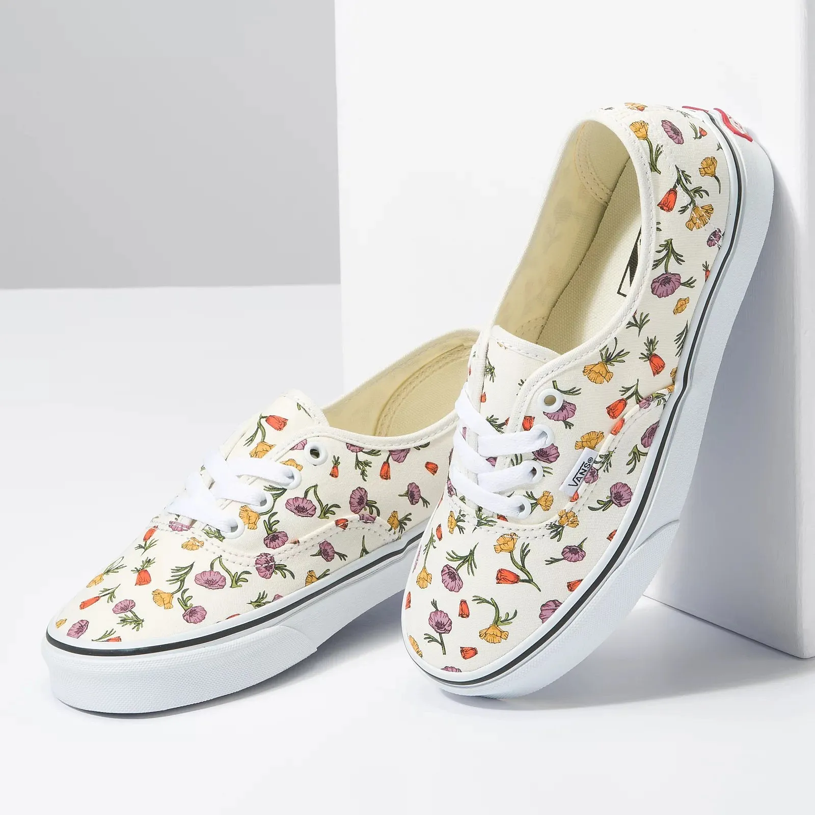 ZAPATOS VANS AUTHENTIC  POPPY FLORAL CREAM