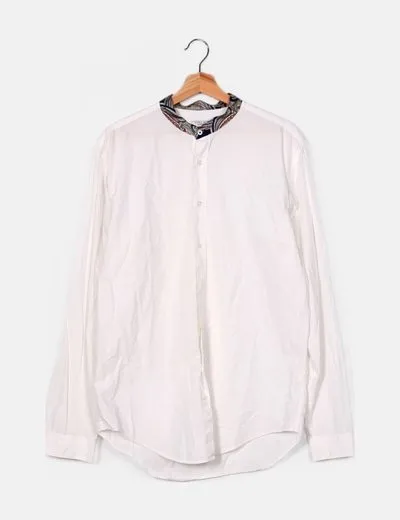 Zara Camisa blanca detalles estampados